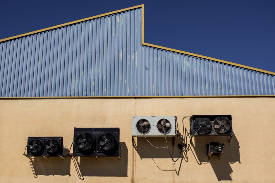 Condenser units serviced in Cave Creek, AZ